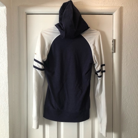 Washington Huskies Columbia pullover sweater - Picture 2 of 5